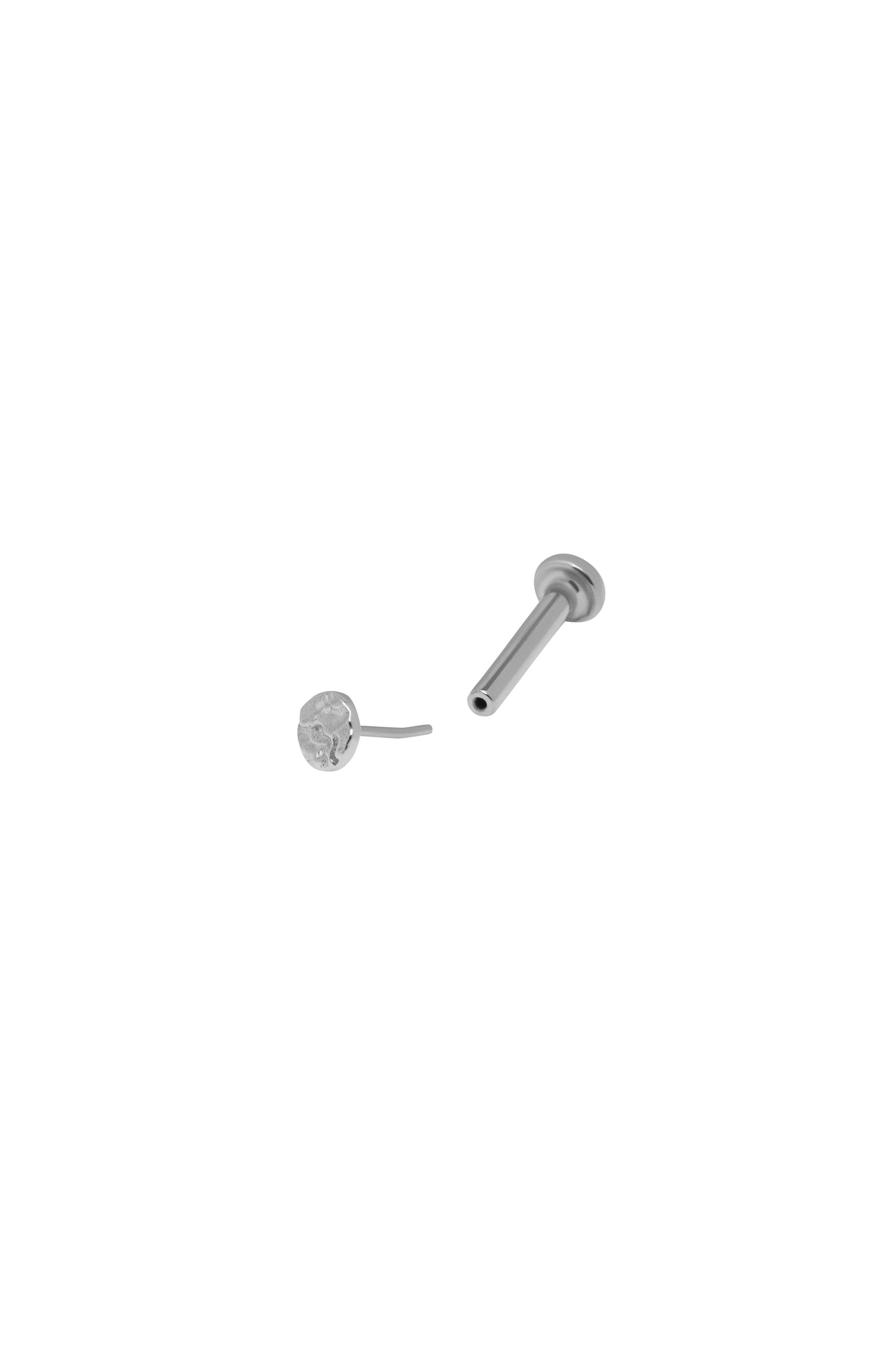 Hammered Disk Piercing Frontal Small White Gold
